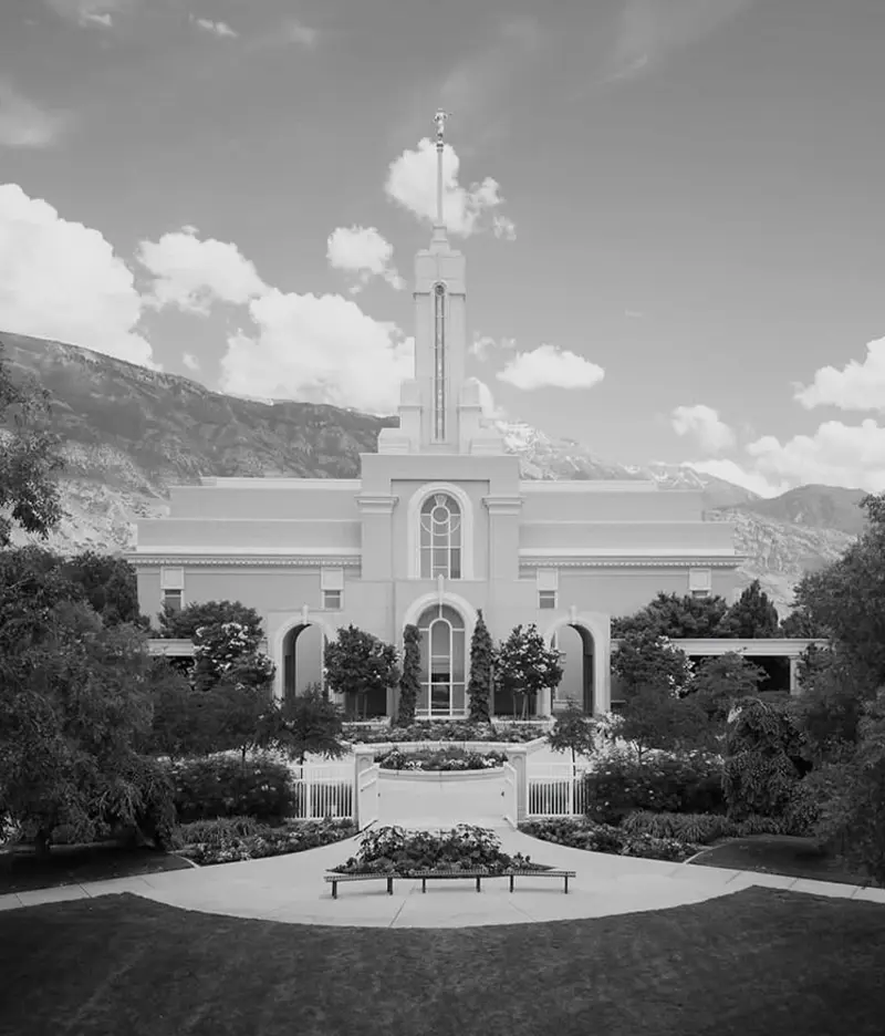 Destination wedding in a picturesque church